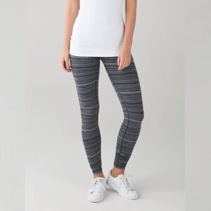 Women’s Lululemon Wunder Under 28” Leggings (4)
